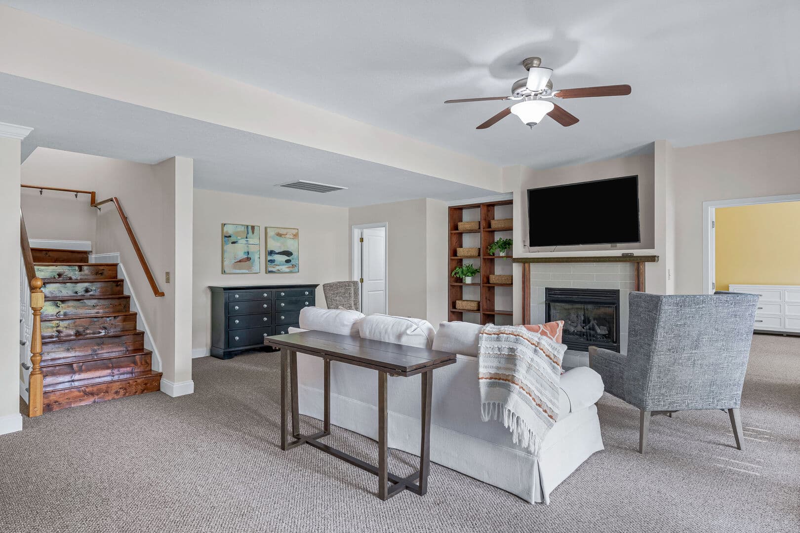 Nader Manor - Image 21