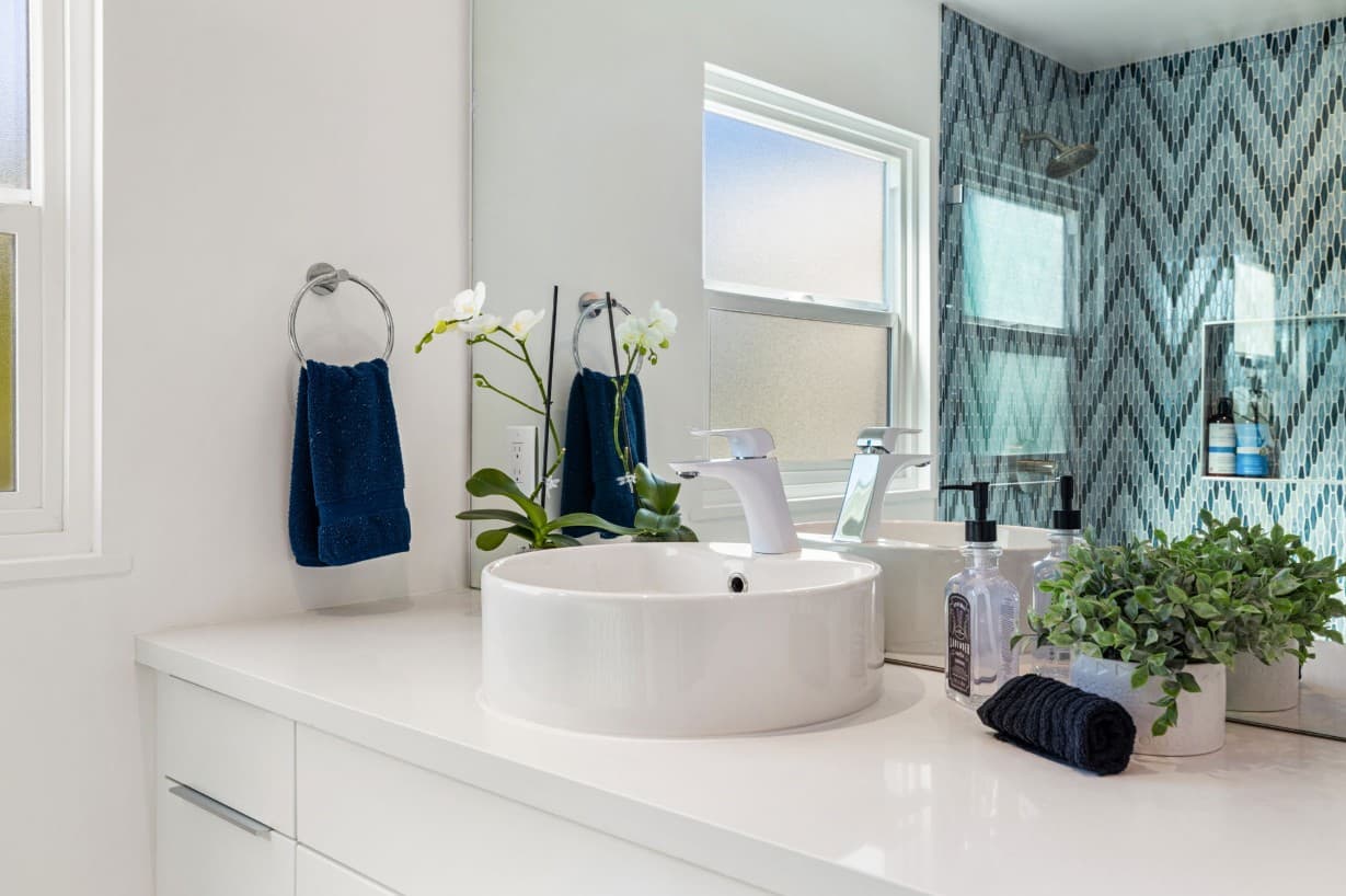 Escape Island - Image 37