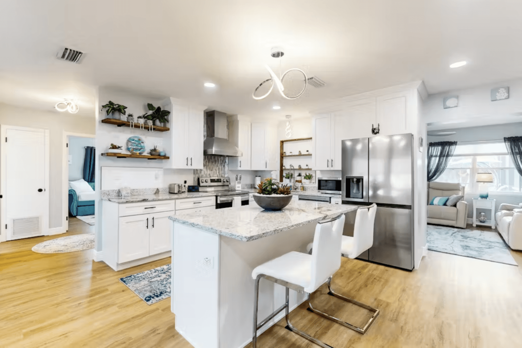 Clearwater Coastal Haven - Image 3