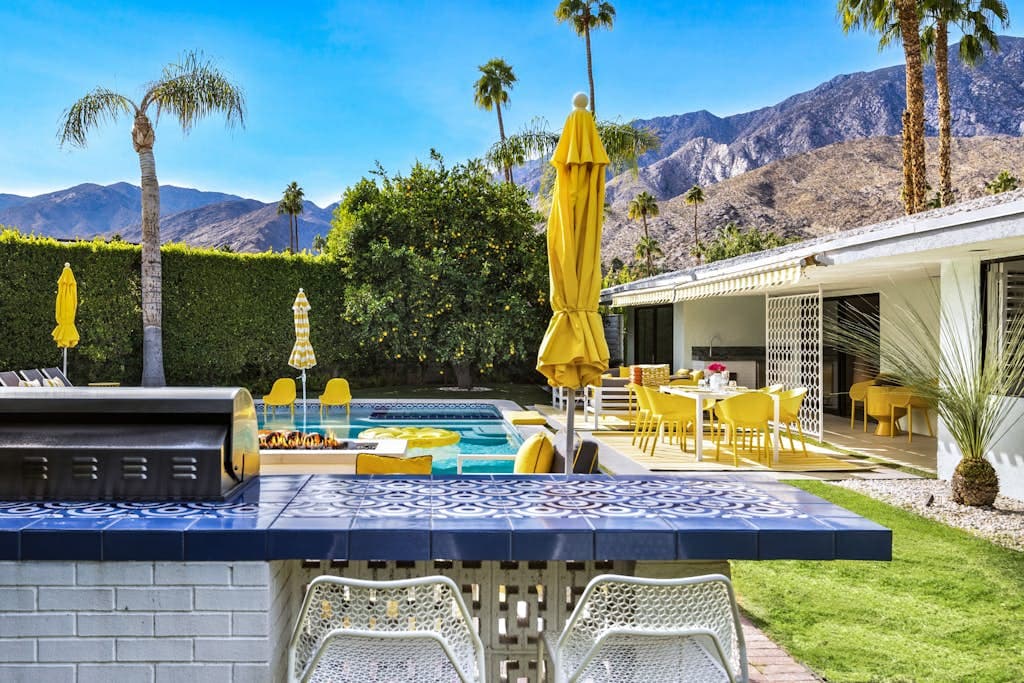 Monroe Hideaway - Image 26