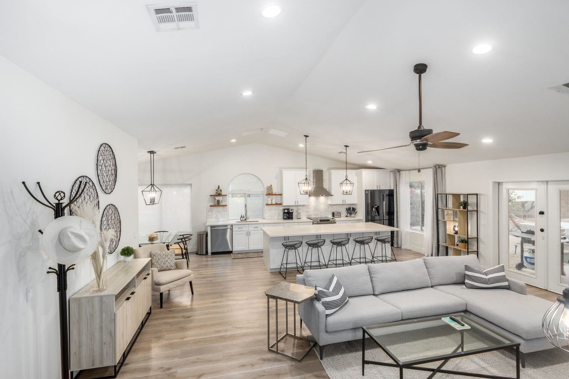 Citrus Highlands Estate - Image 9