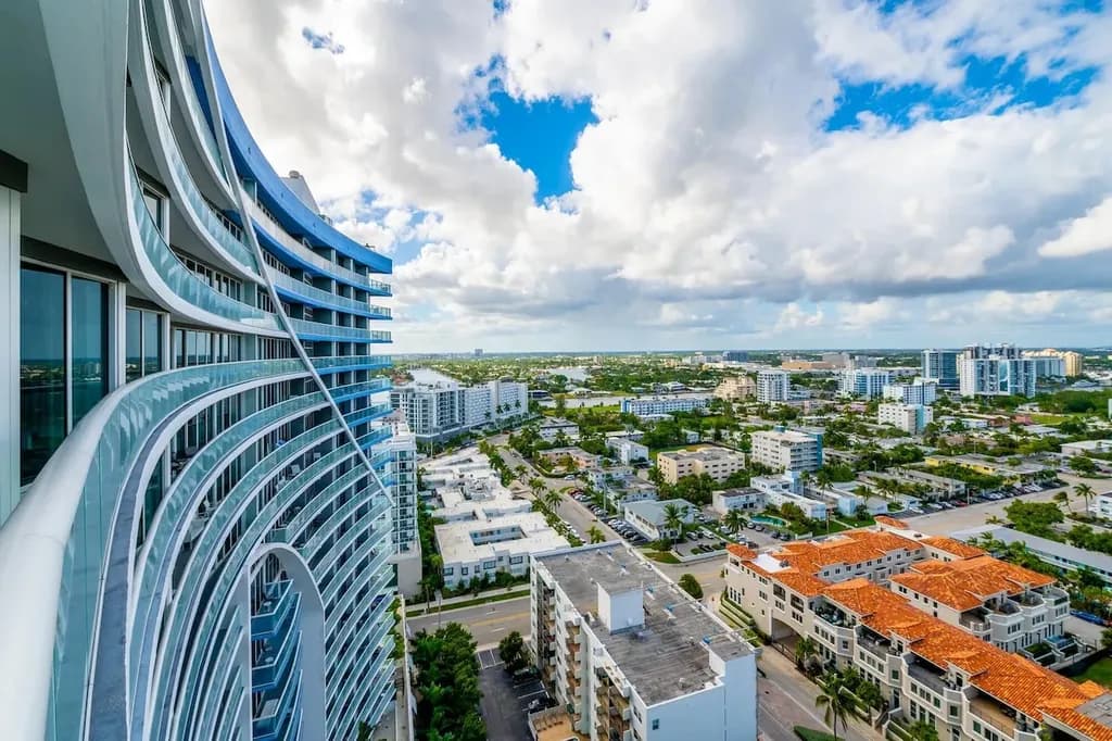 Horizon Condo #2108 - Image 84