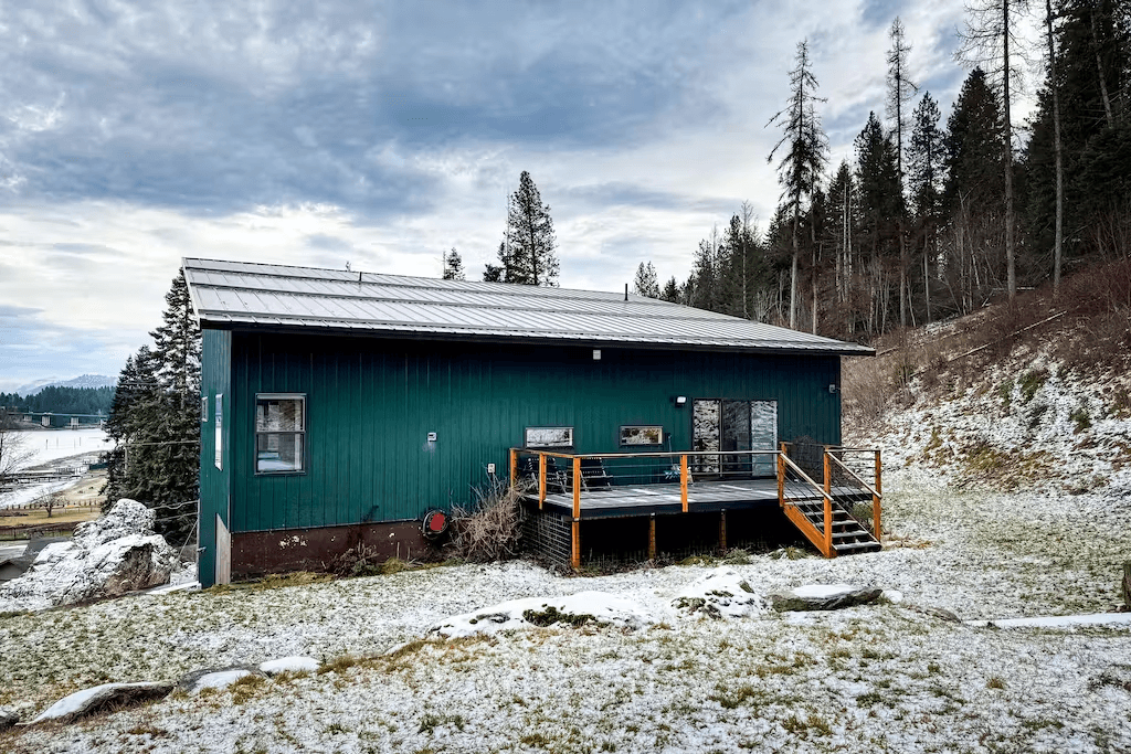 Spokane River Retreat - Image 27