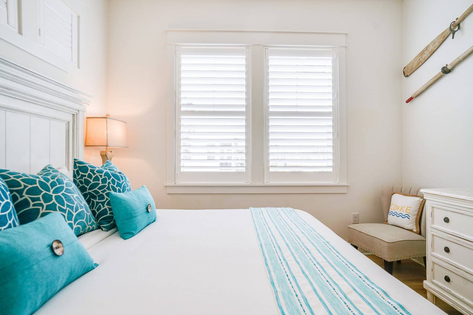 Cake By The Ocean - Image 13