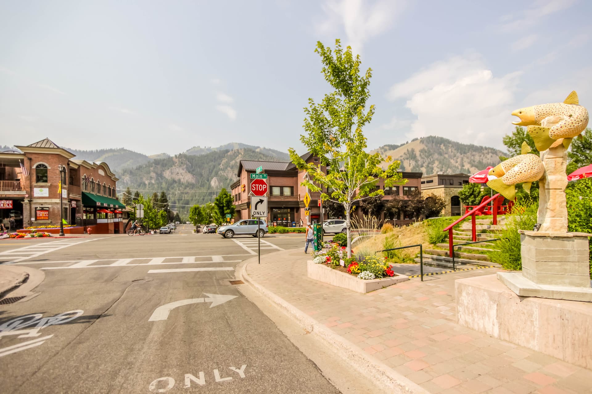 Walk to River Run Gondola - Image 39