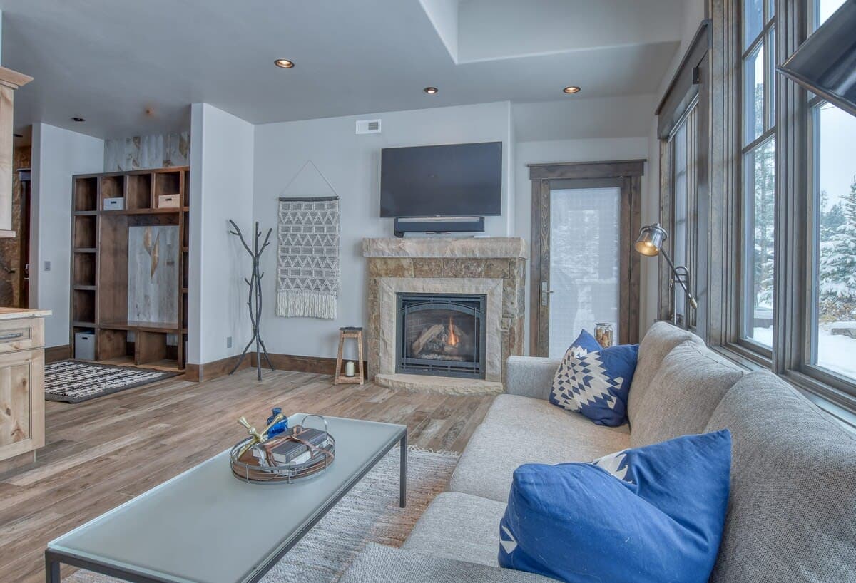 Gondola Ridge Haven - Image 26