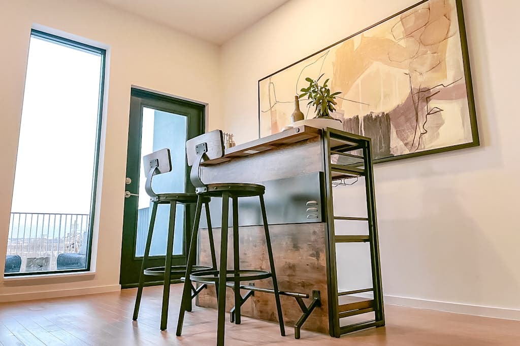 Eve Condo #505 - Image 6