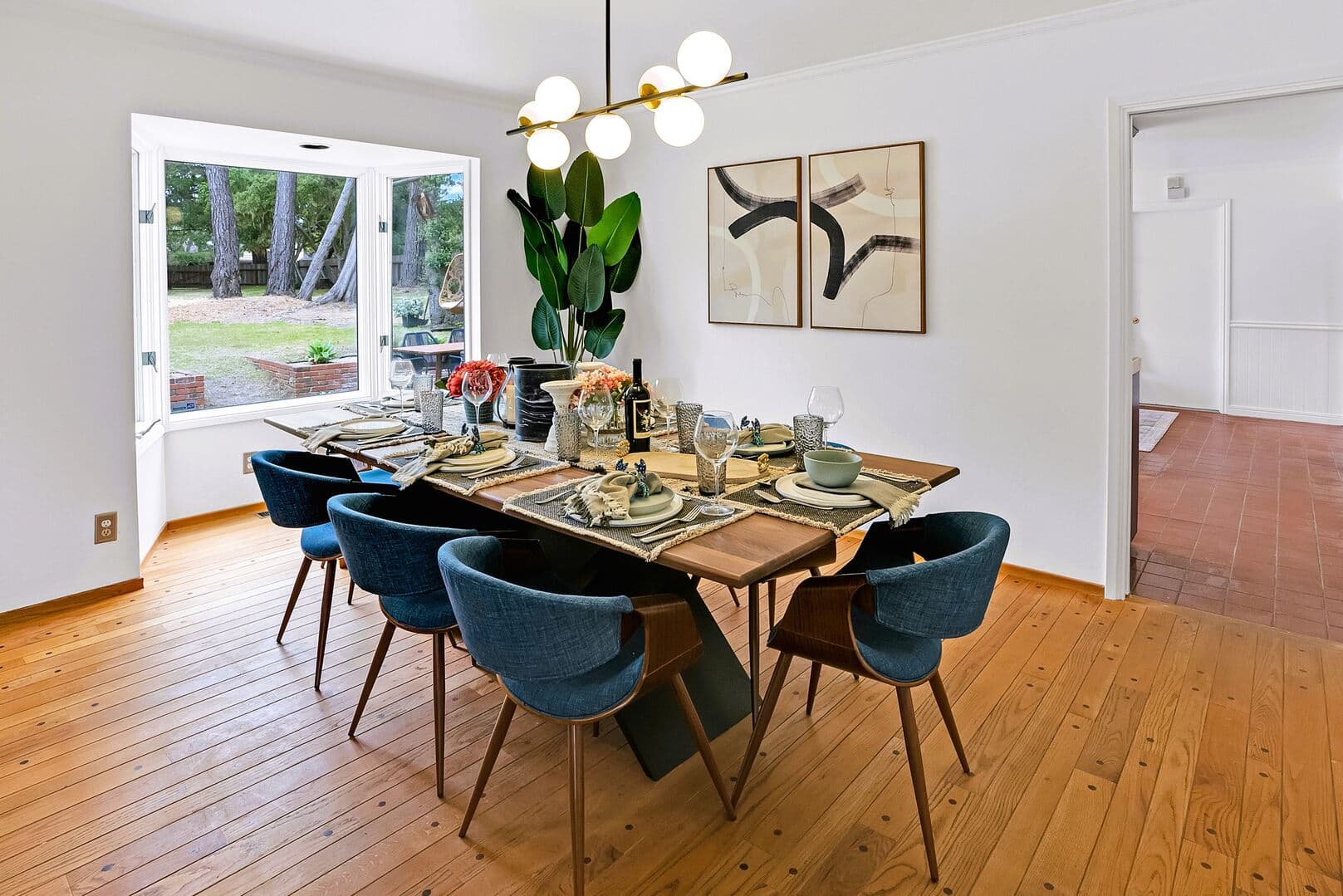 Pebble Modern Home - Image 5