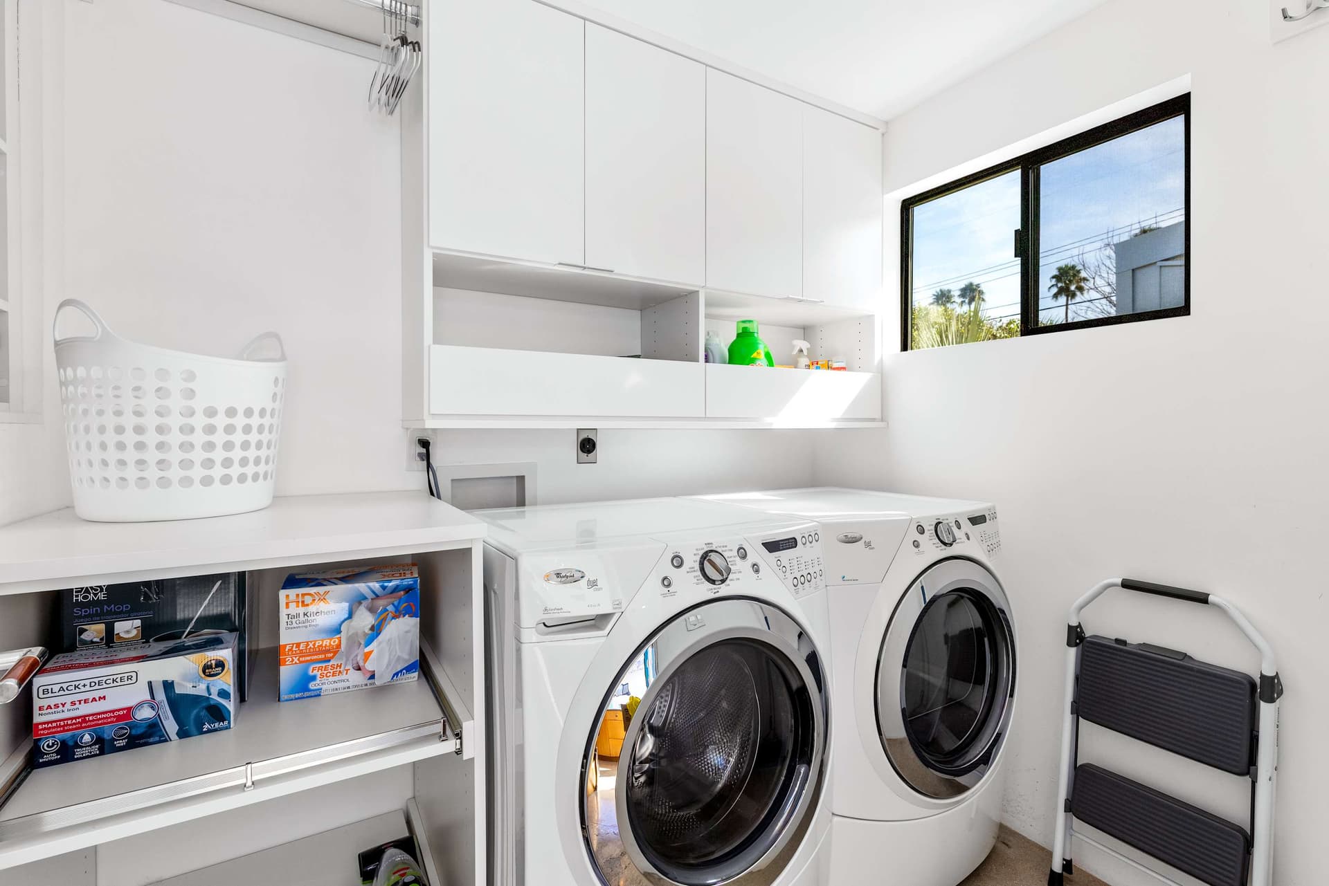 Cascade & Calm Home - Image 33