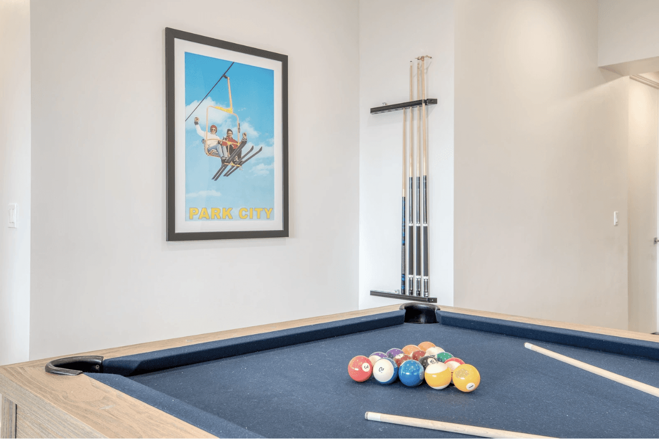 Mountain Lover - Image 21