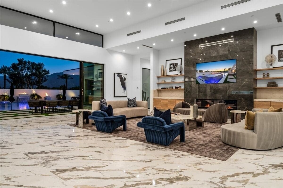 Bravo Villa #11 - Image 6