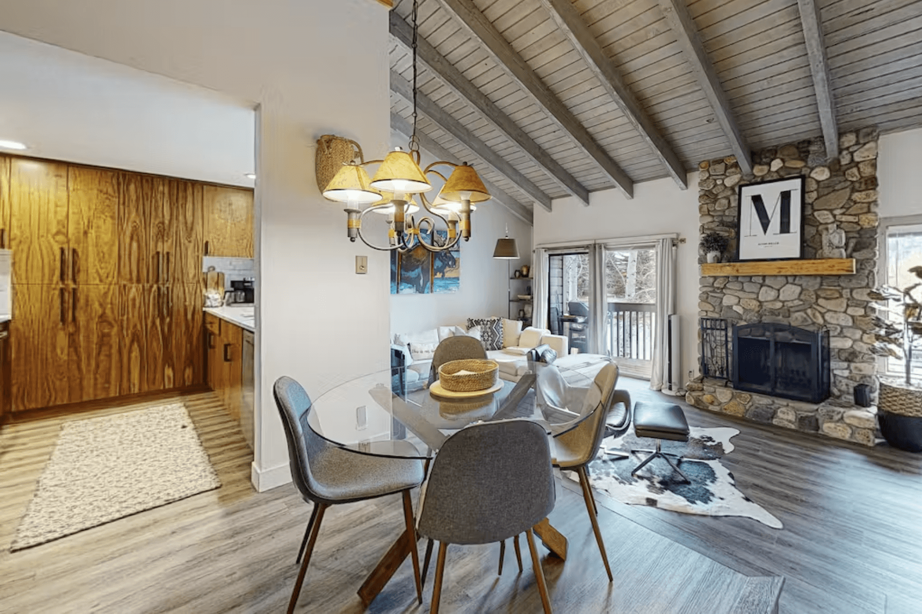 Mountain Modern Escape - Image 4