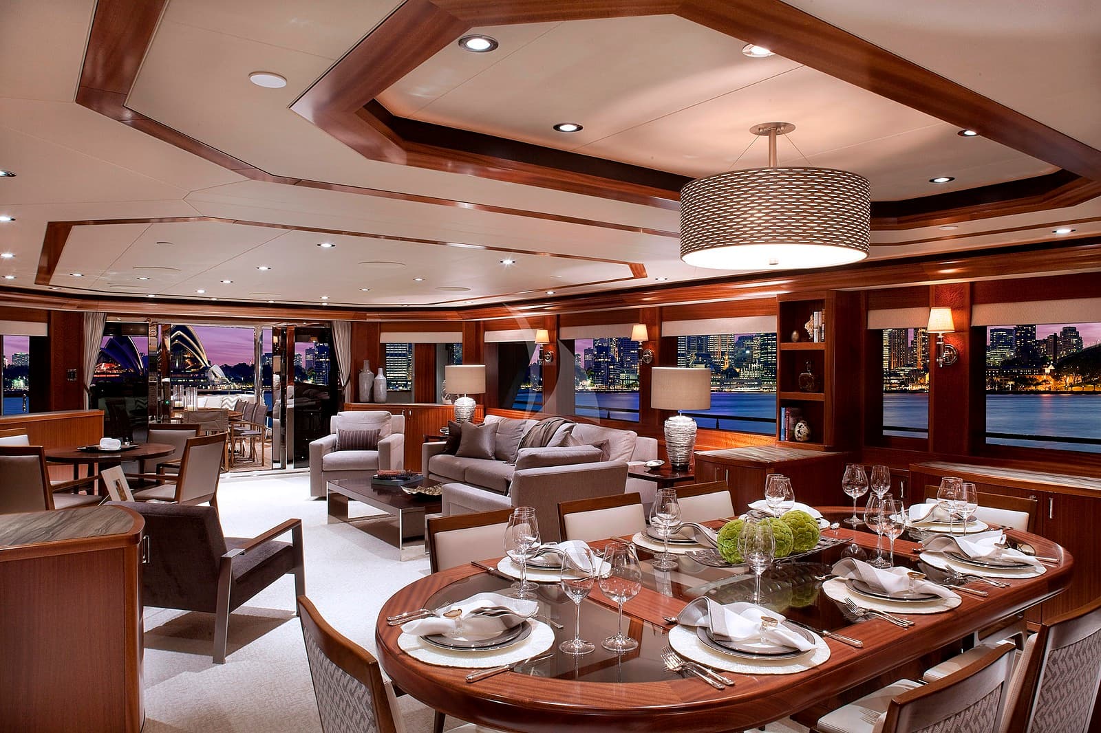 Pipe Dream Yacht - Image 7