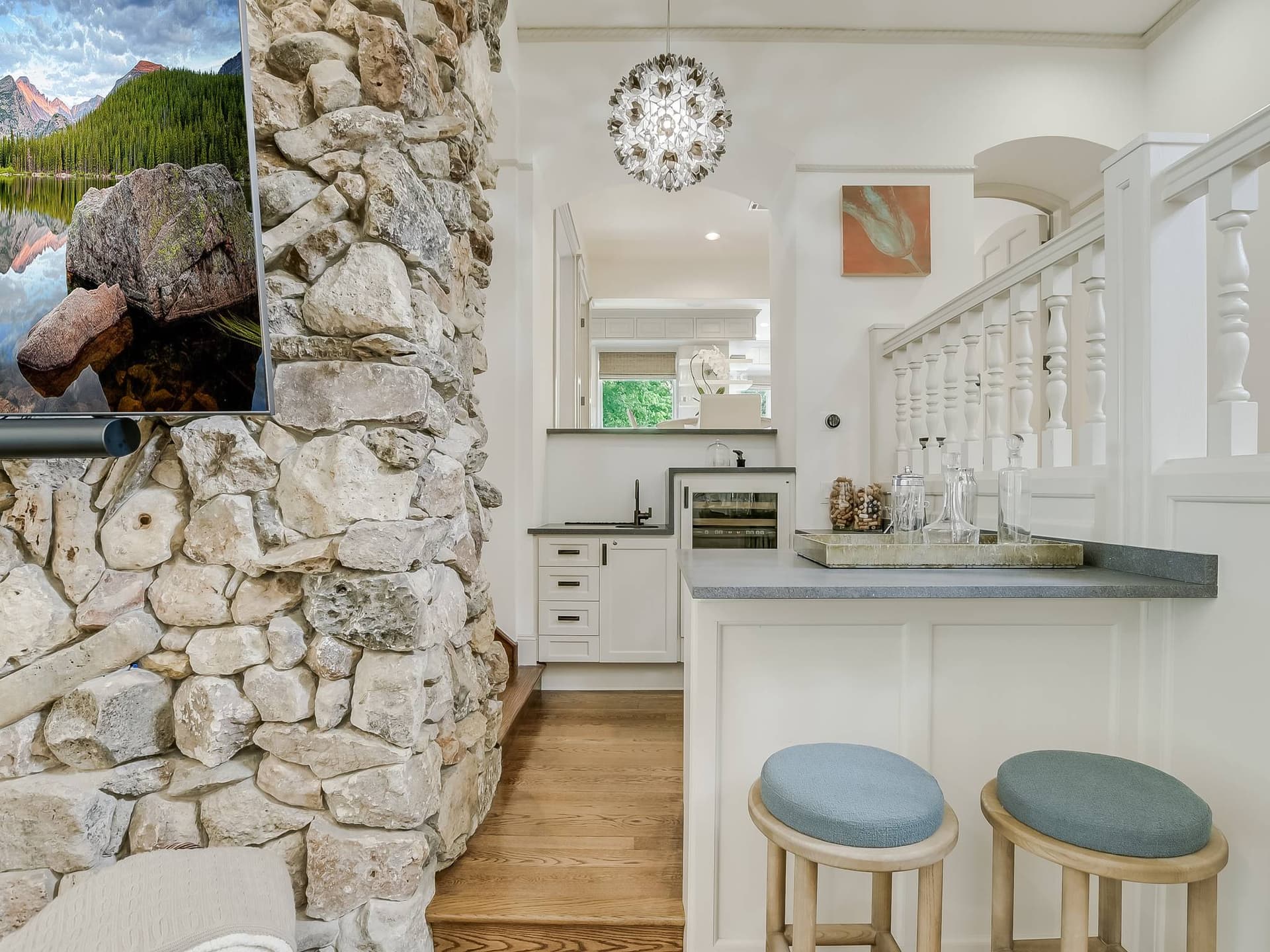 Manor on Lake Austin - Image 23