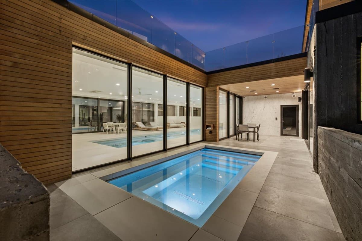 Panda Ranch - Image 2