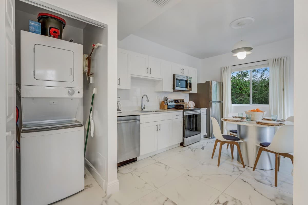 Northwest Home - Image 9