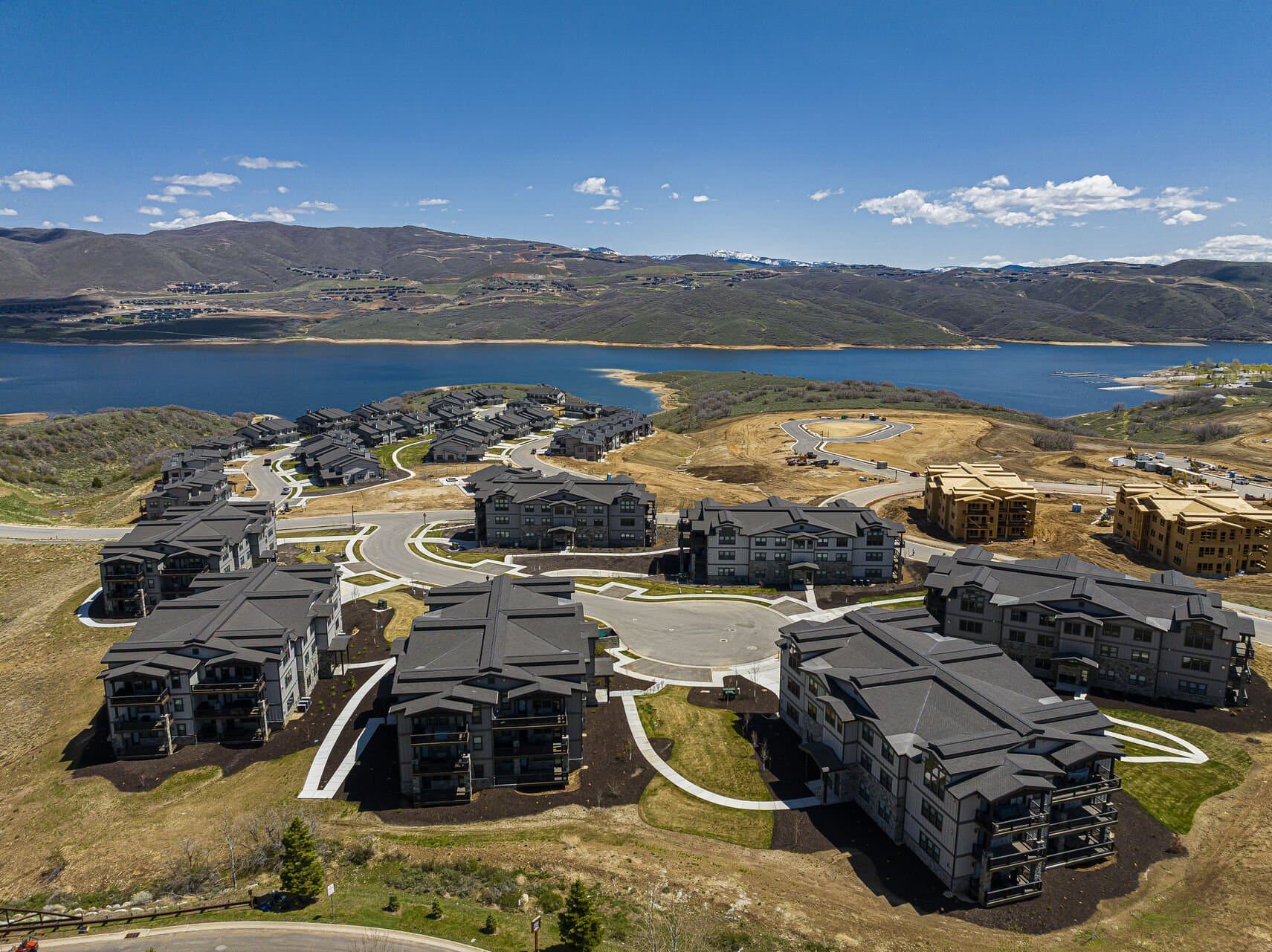 Mayflower Lakeside #45-304 - Image 45