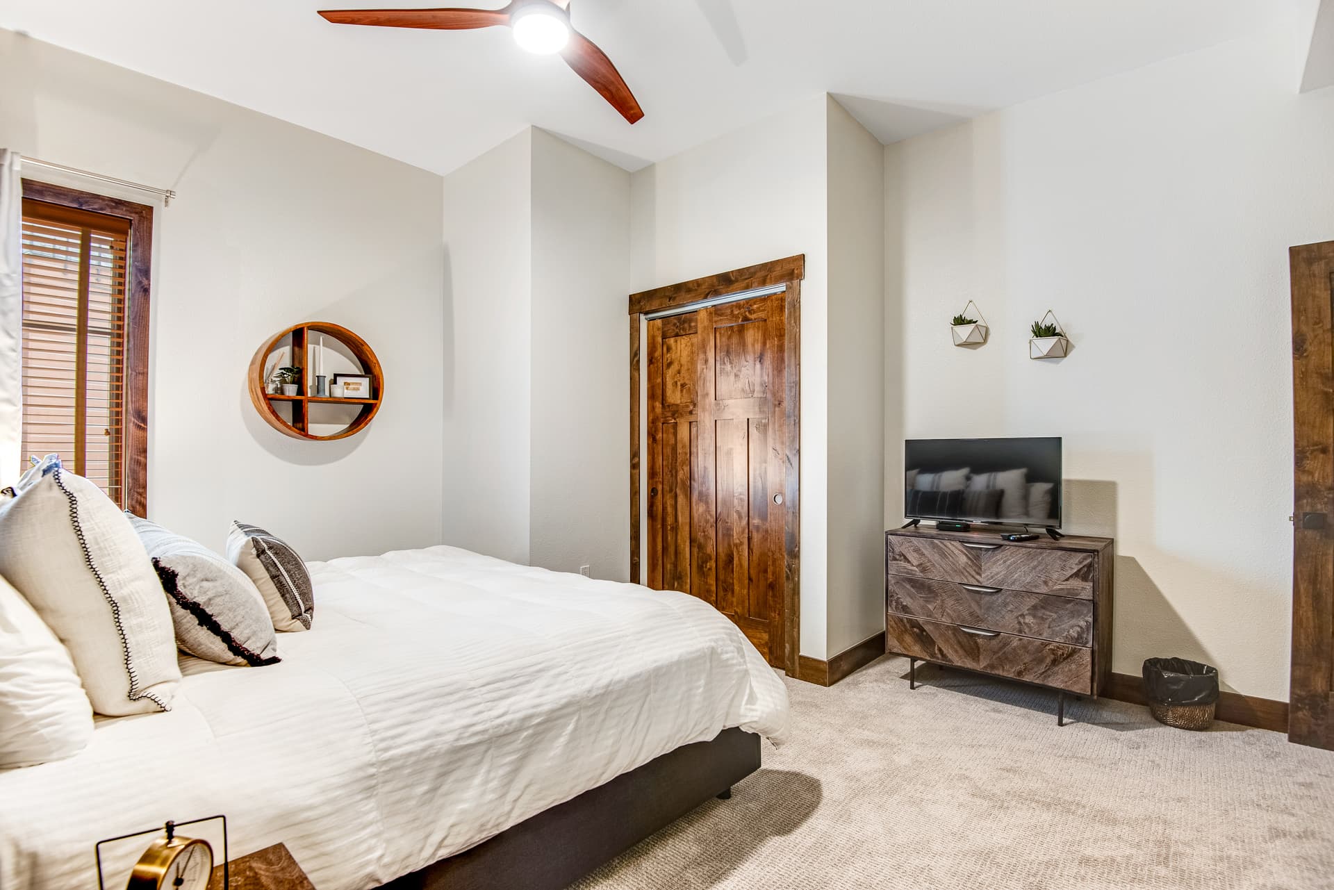 Main Street Station Home - Image 15