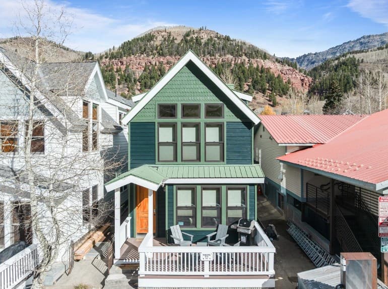 Pacific Street Townhome #514B - Image 1