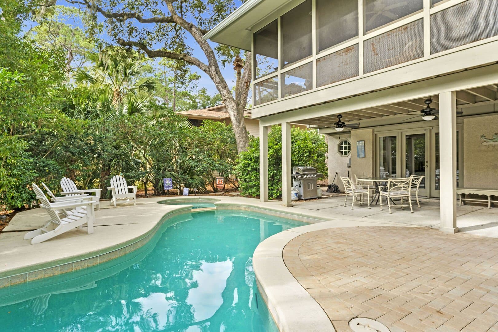 Tropical Retreat - Image 49