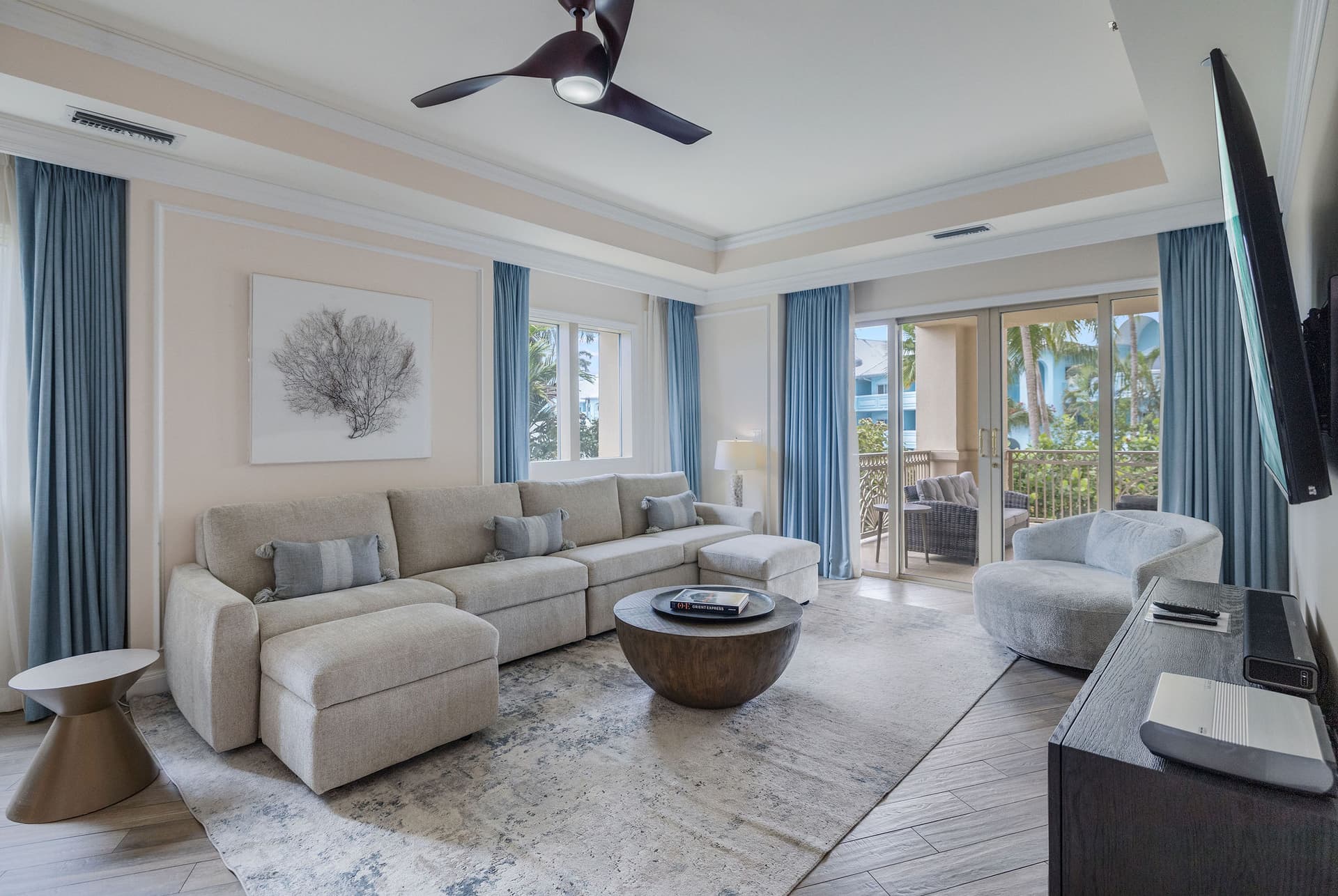 Ritz-Carlton Residence #201 - Image 4