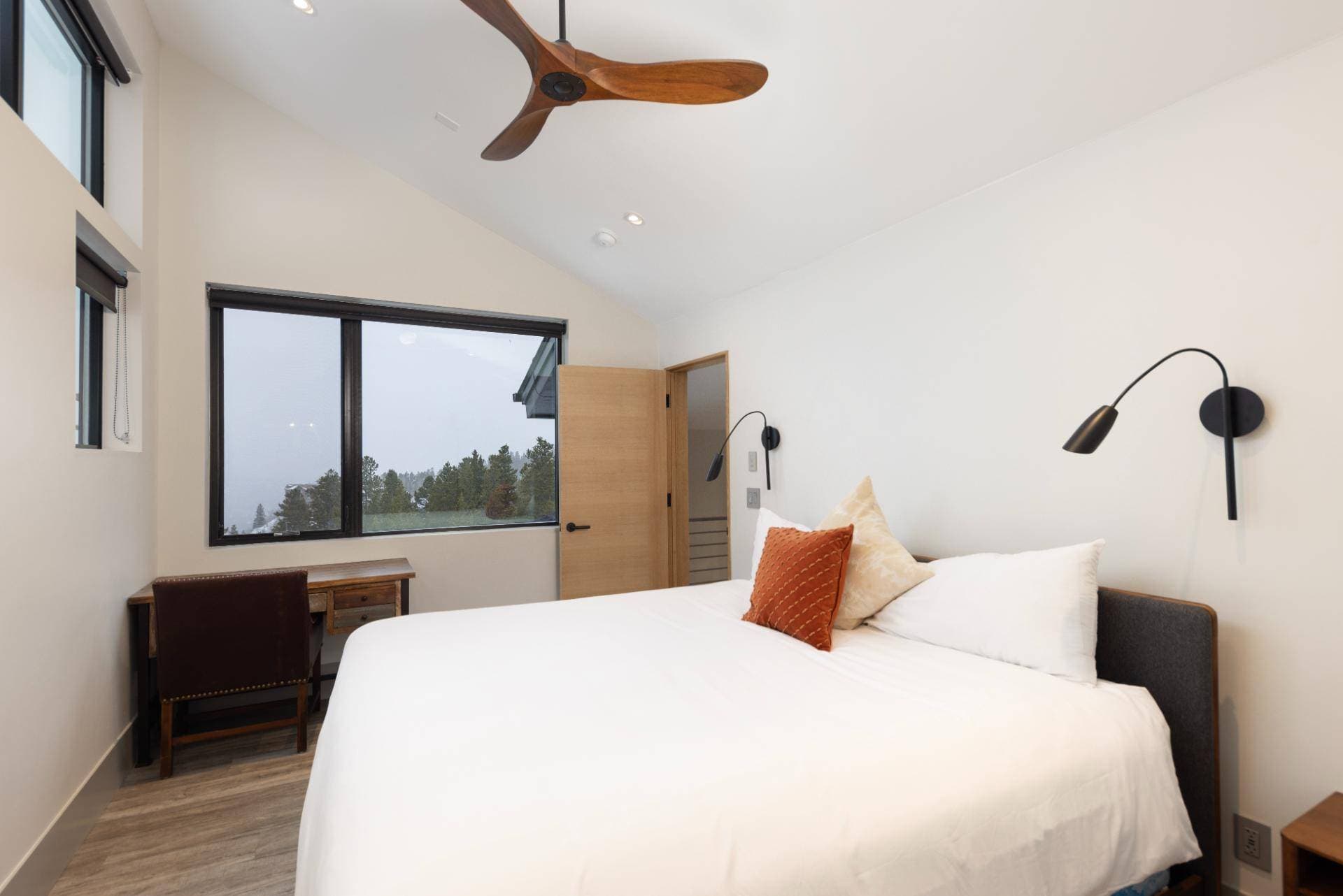 Peerless Retreat - Image 13