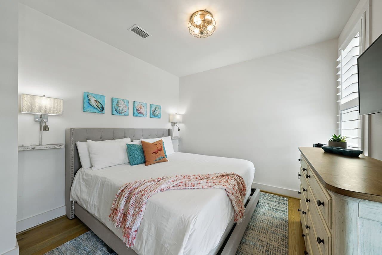 Indigo Breeze - Image 15