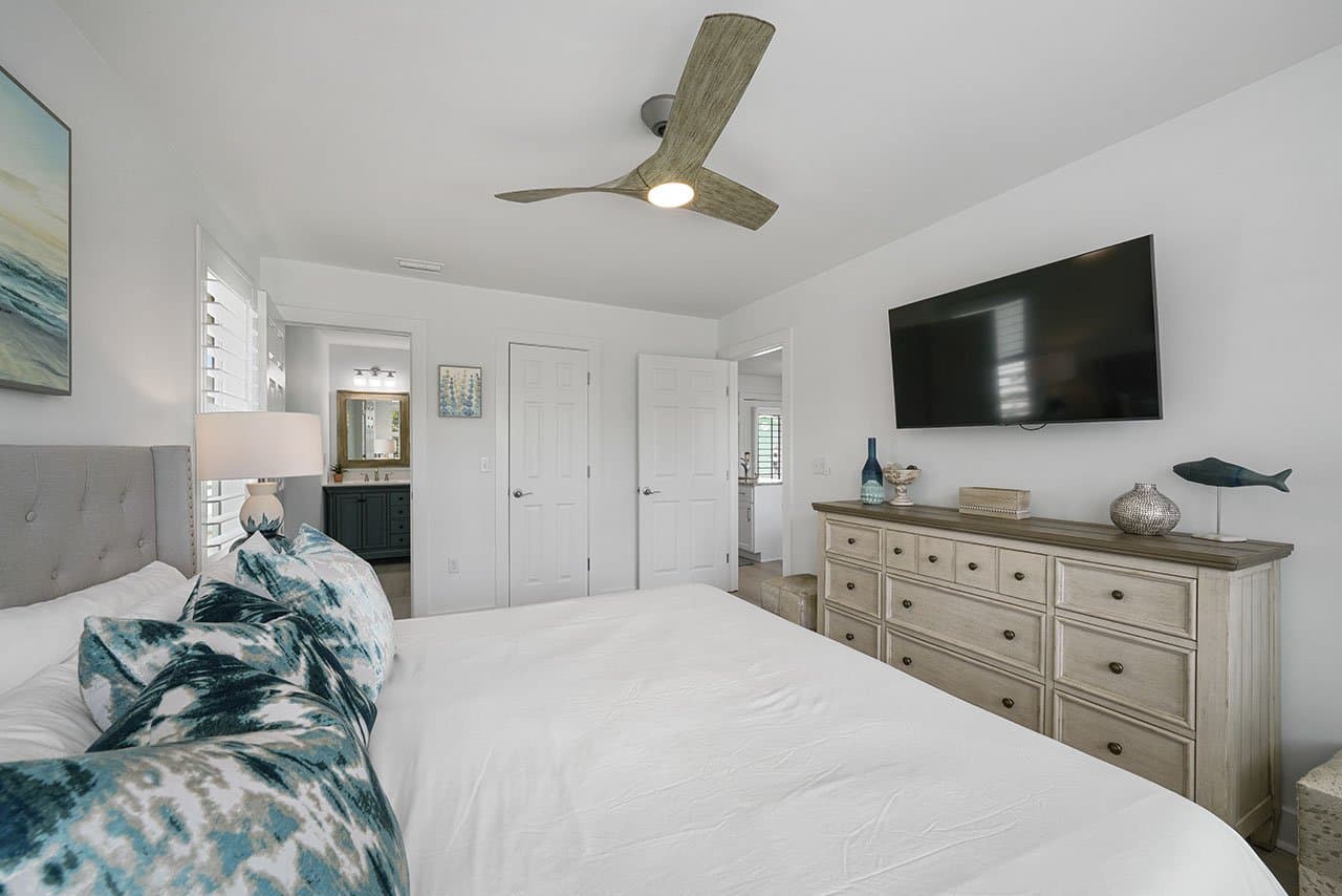 Indigo Breeze - Image 22