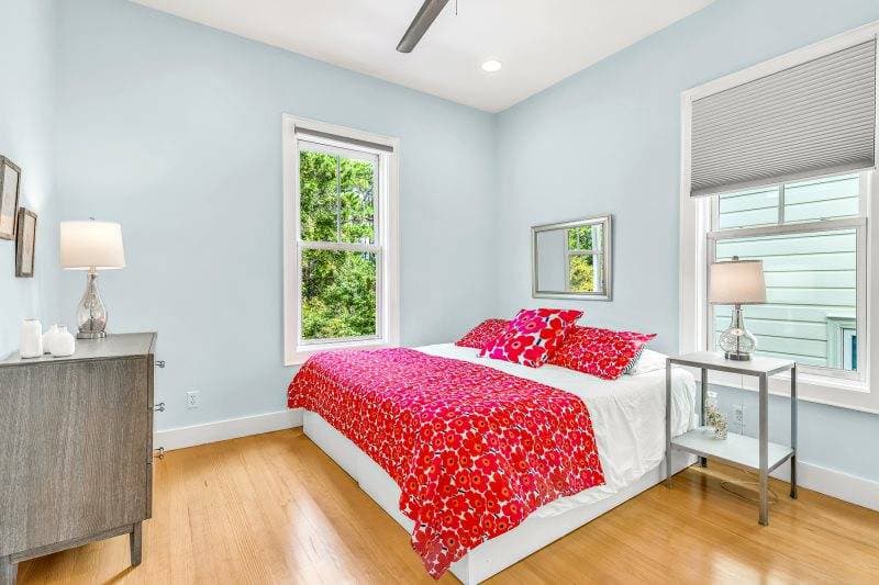 Poppy House - Image 18