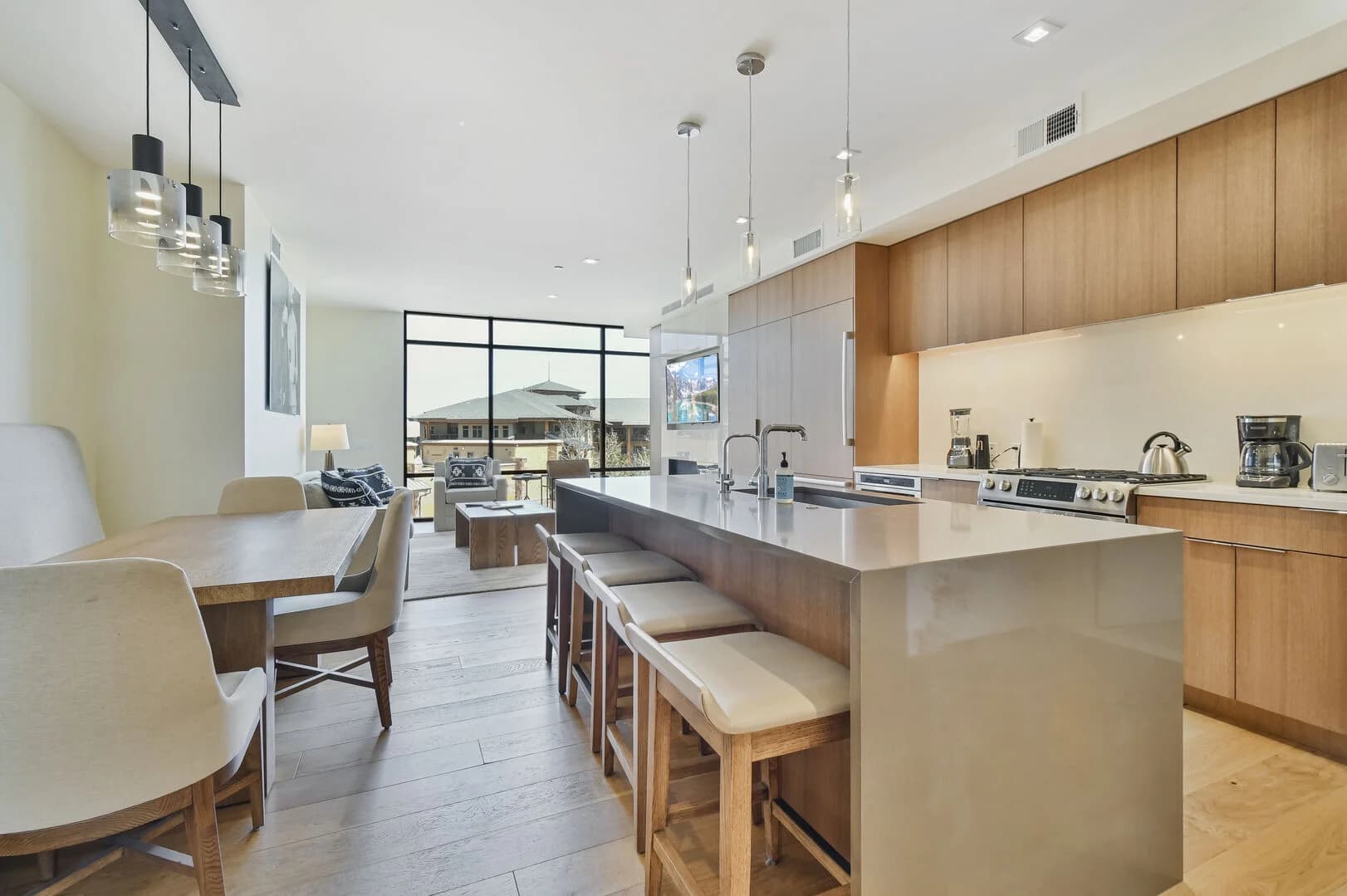 Lift Residence #414 - Image 5