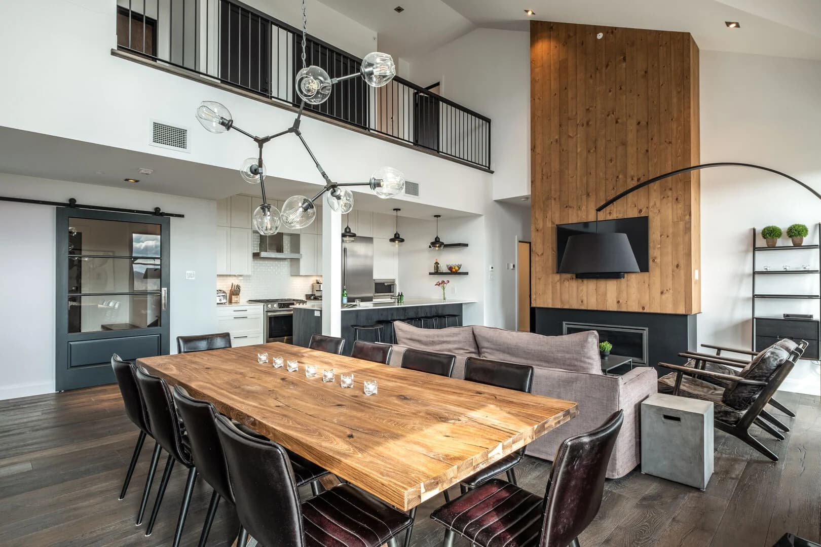 Horizon Residence 304 - Image 5