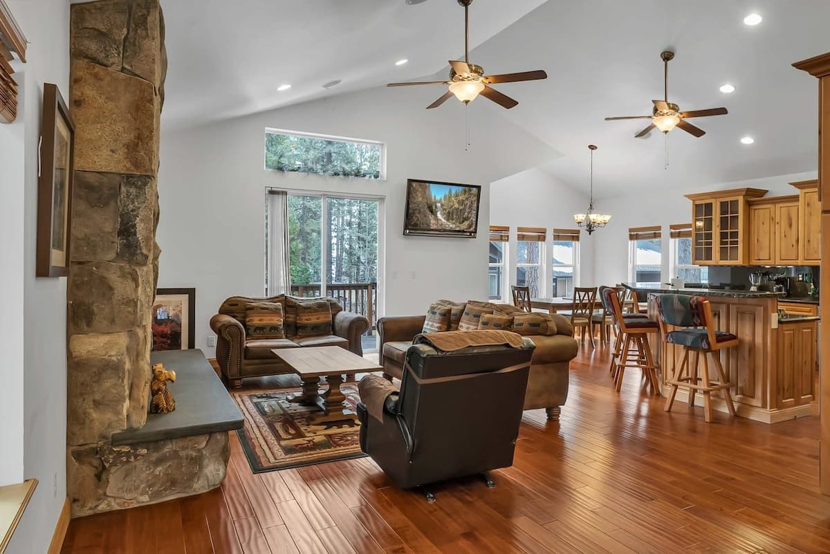  Steelhead Family Home - Image 4