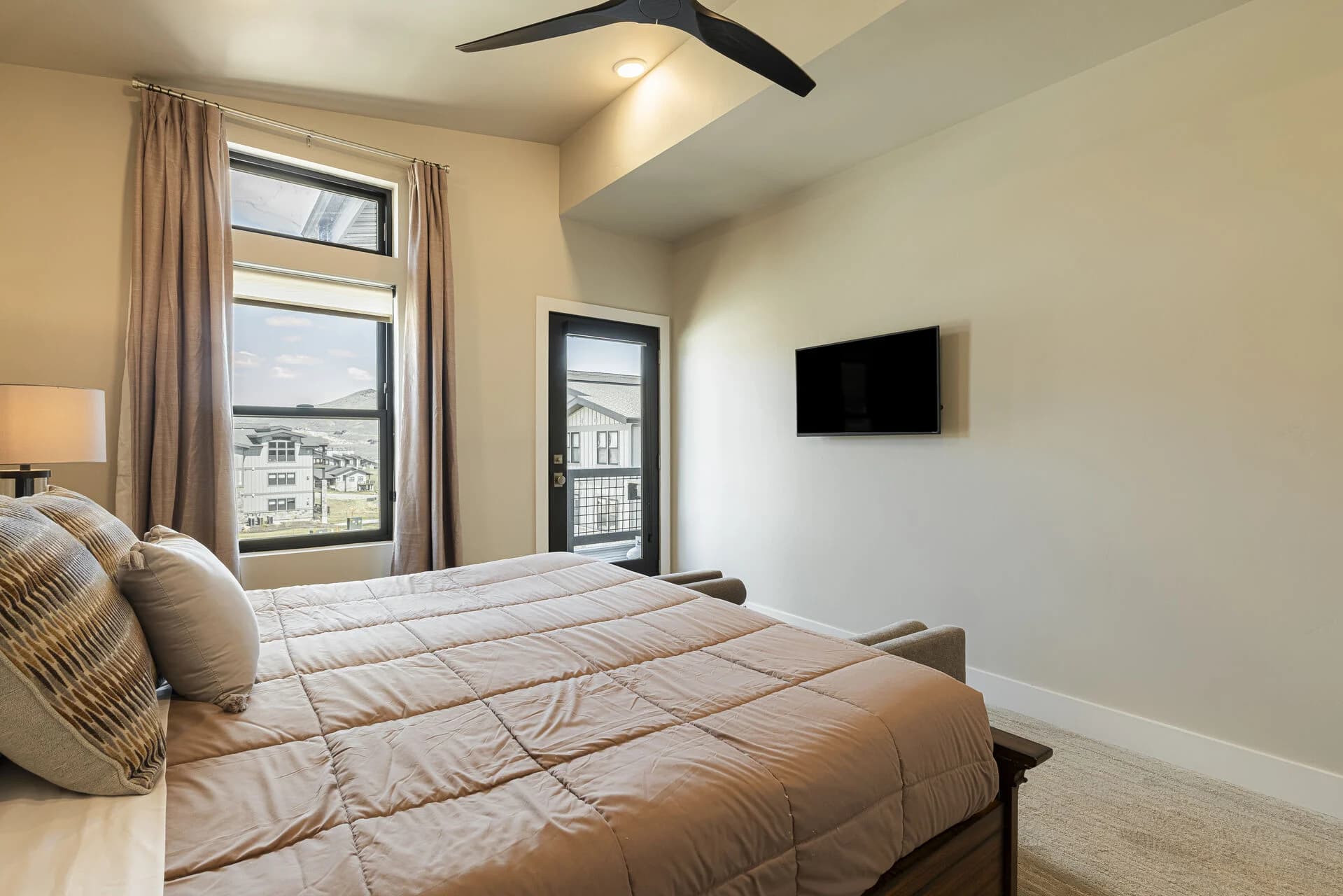 Mayflower Lakeside #45-304 - Image 20