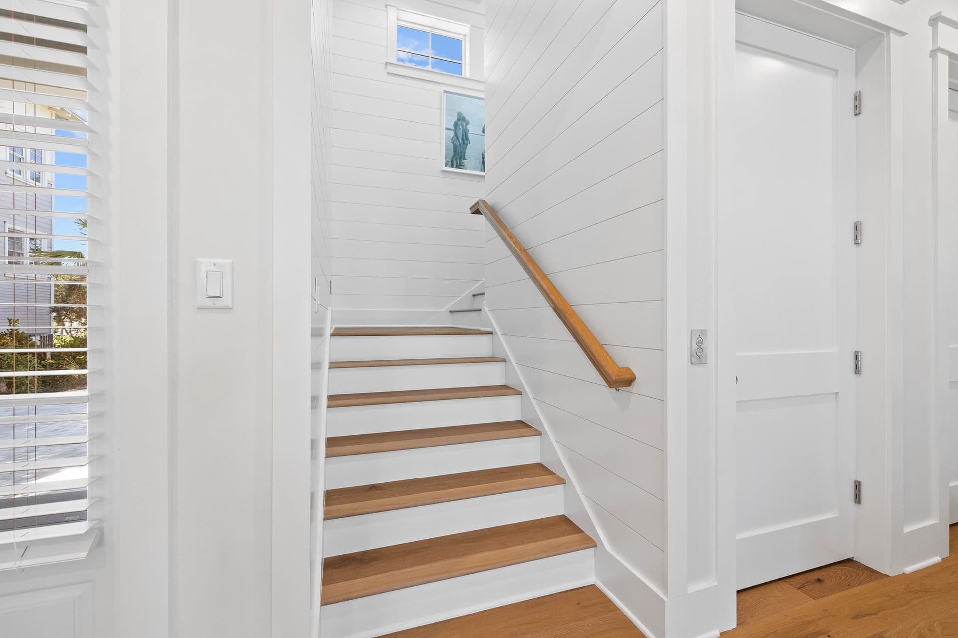 Good Vibrations - Image 10