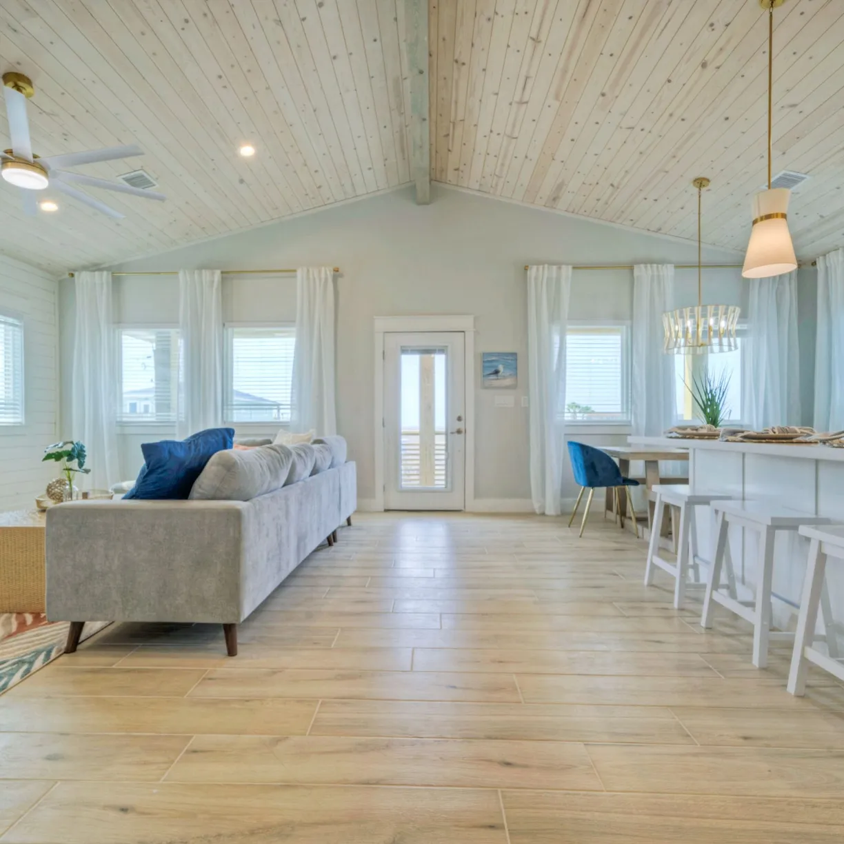 Flirty Flamingo - Image 6