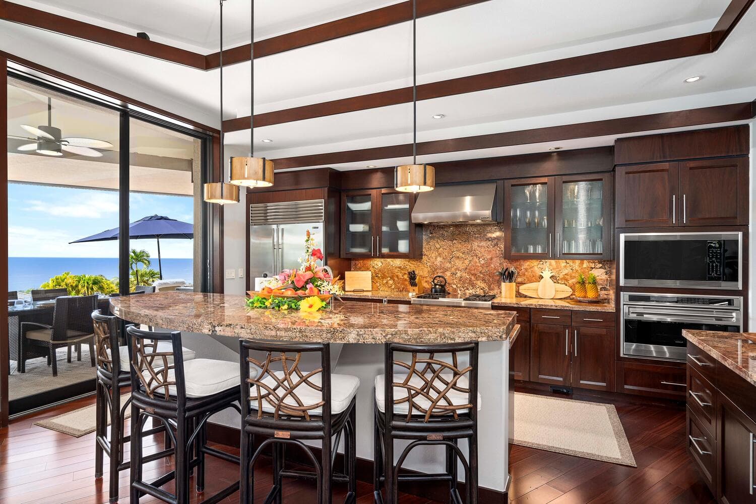 Island Oasis - Image 19