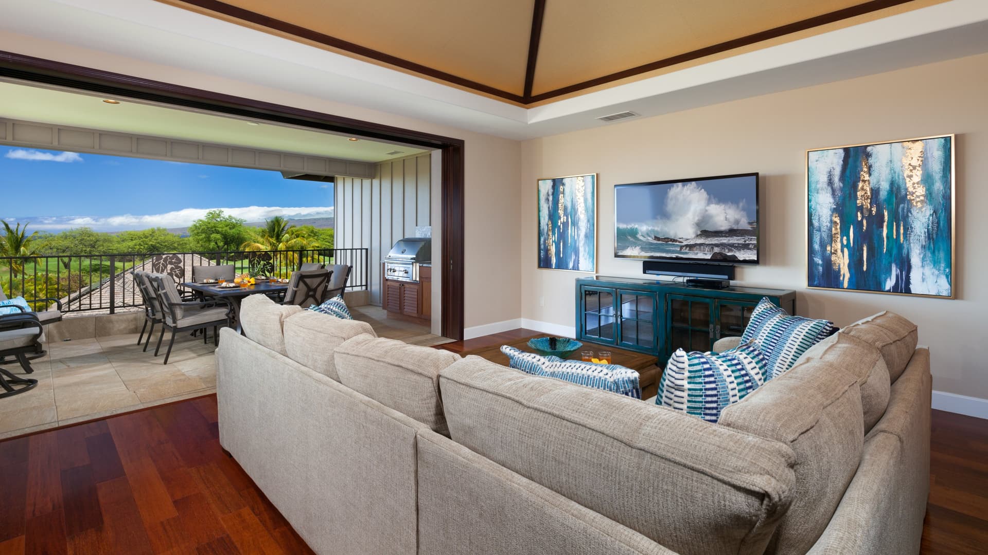 Island View - Image 3