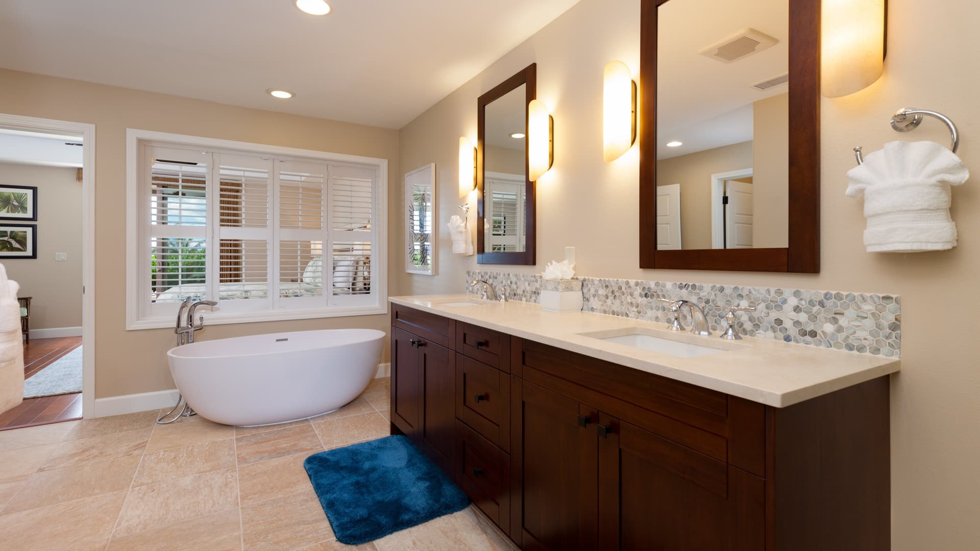 Island View - Image 14