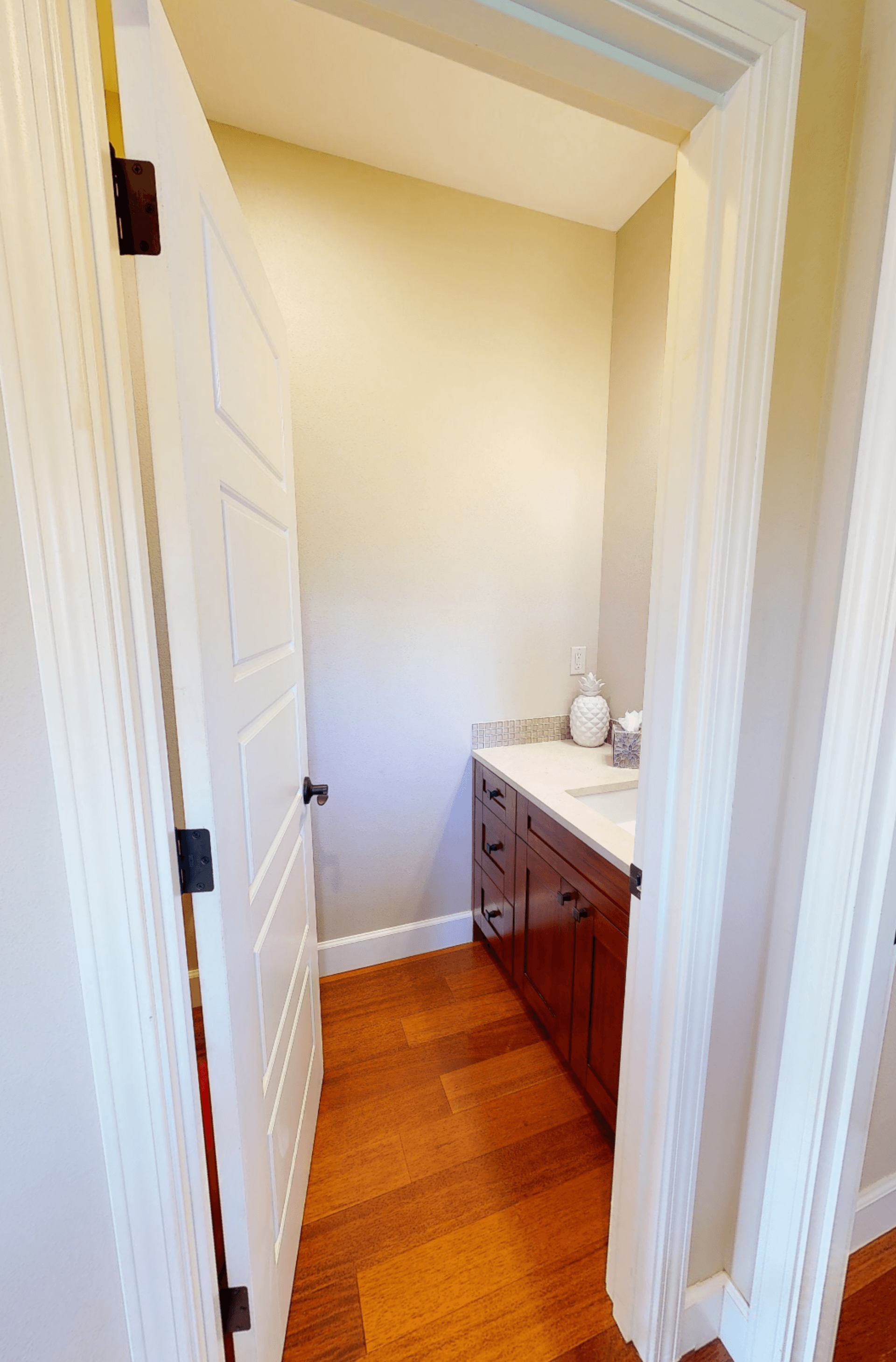 Island View - Image 20