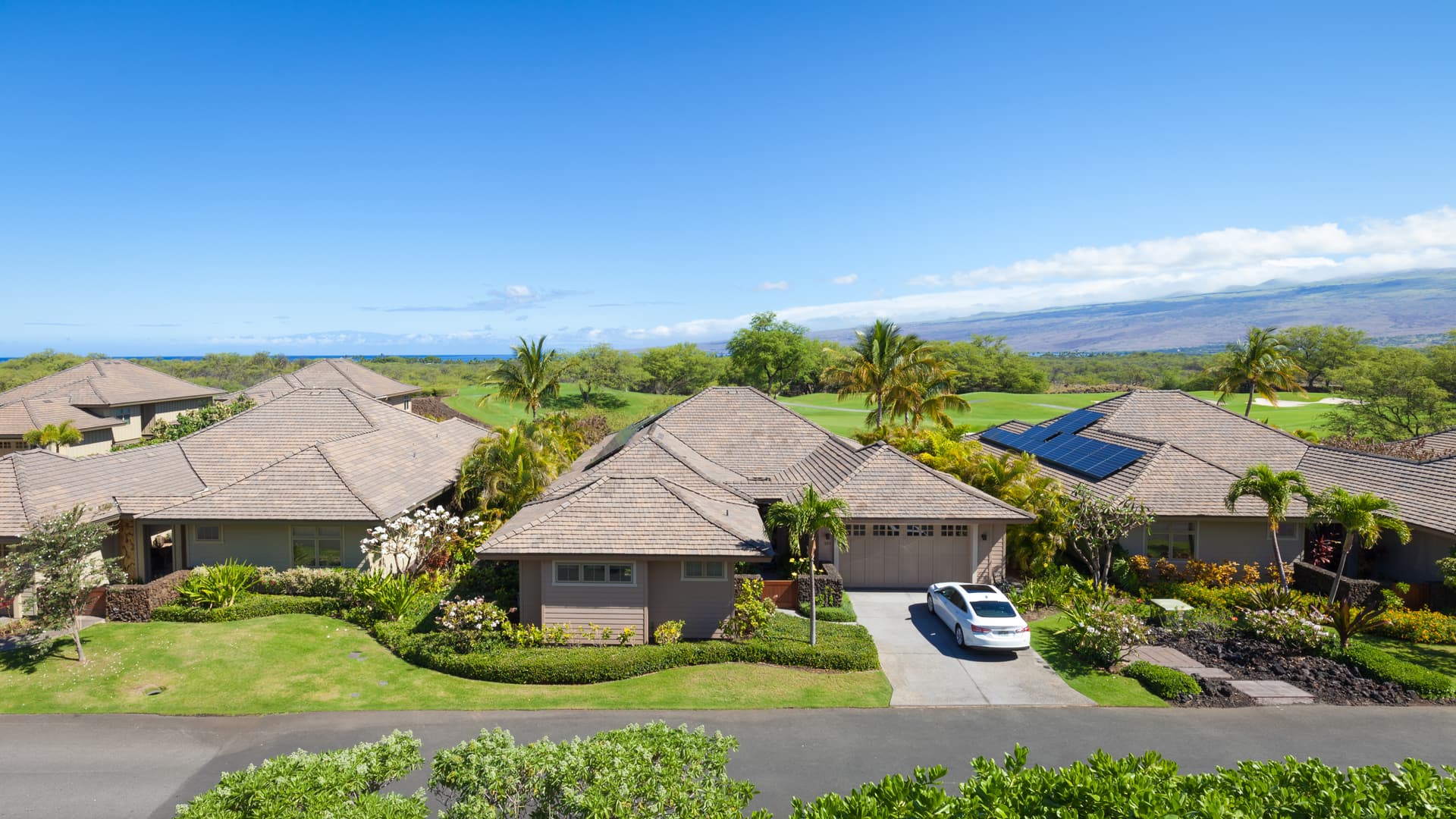 Island View - Image 31