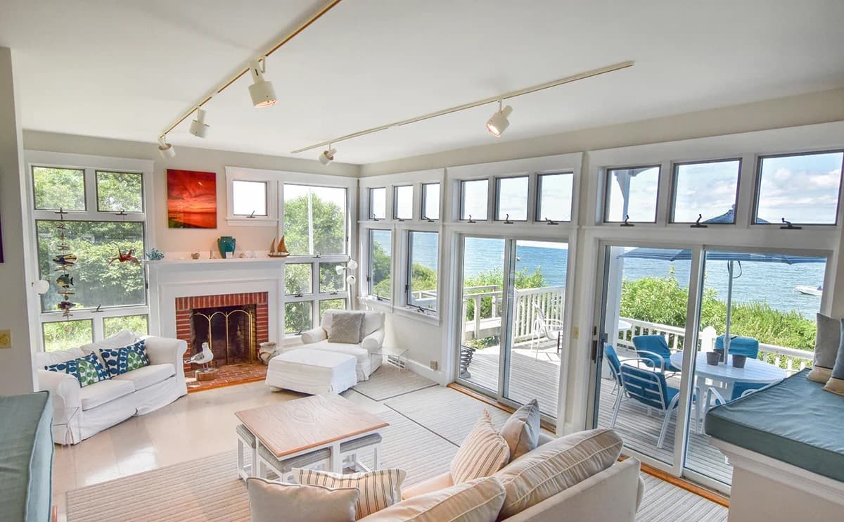 Beach House - Image 3