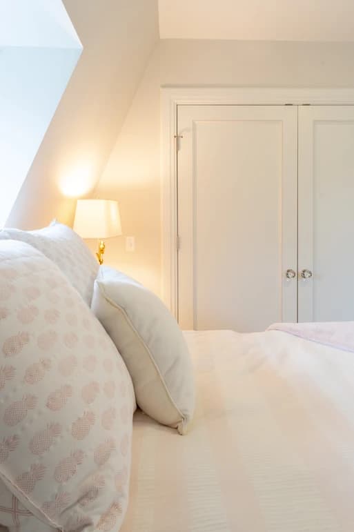 Downtown Victorian - Image 29