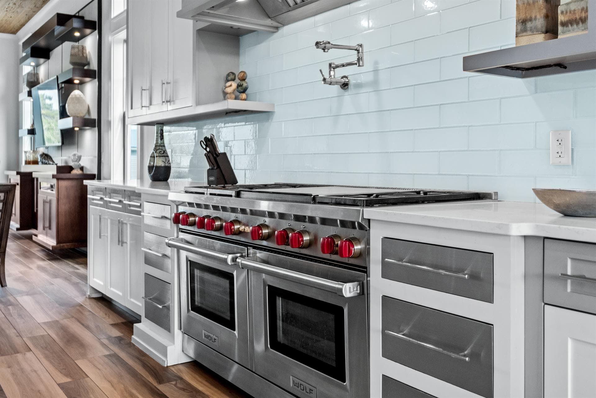 Life Aquatic Villa - Image 41