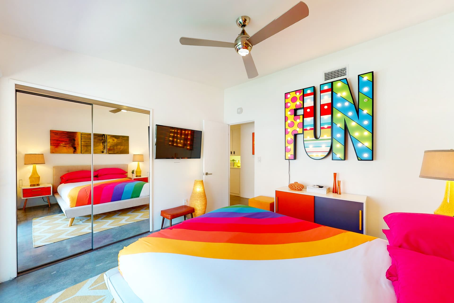 Alexander Stunner Home - Image 27