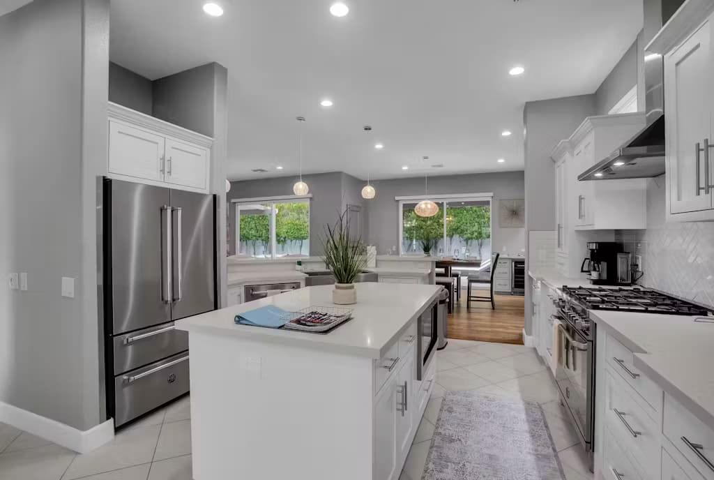 Sunny Sanctuary - Image 9