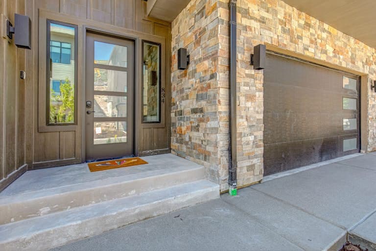 On Top of the Mountains - Image 44