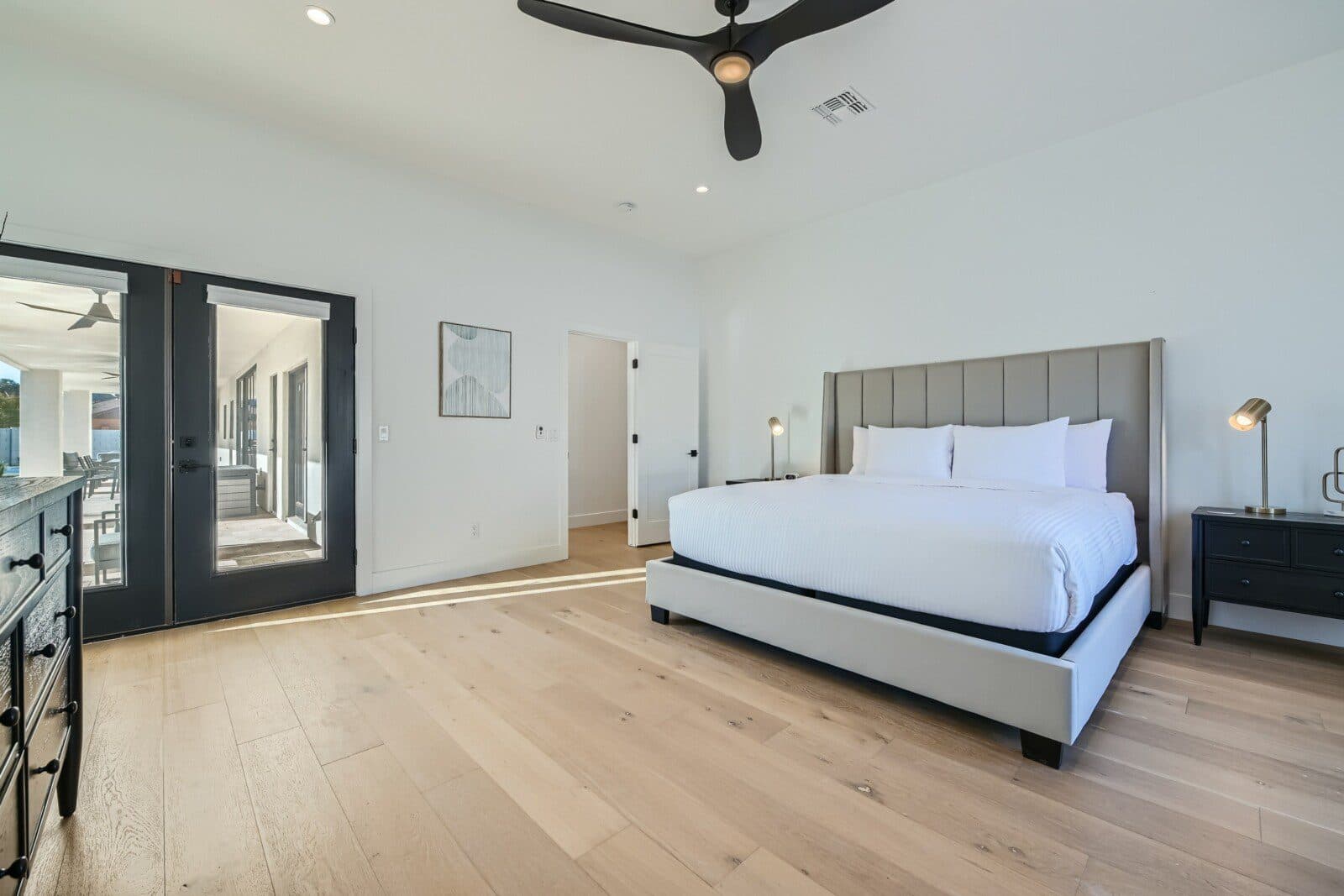 Palm Silhouette Villa - Image 14