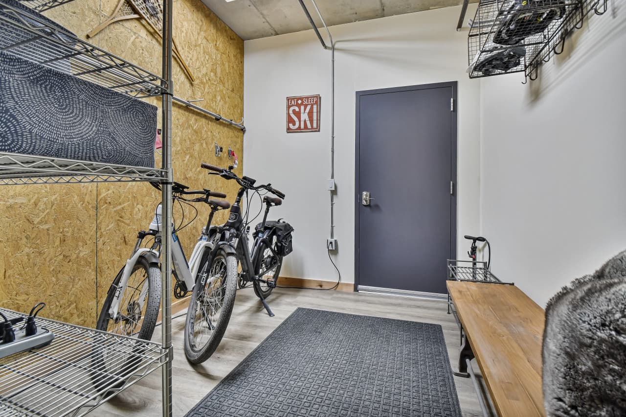 Mountain Crest Home - Image 25