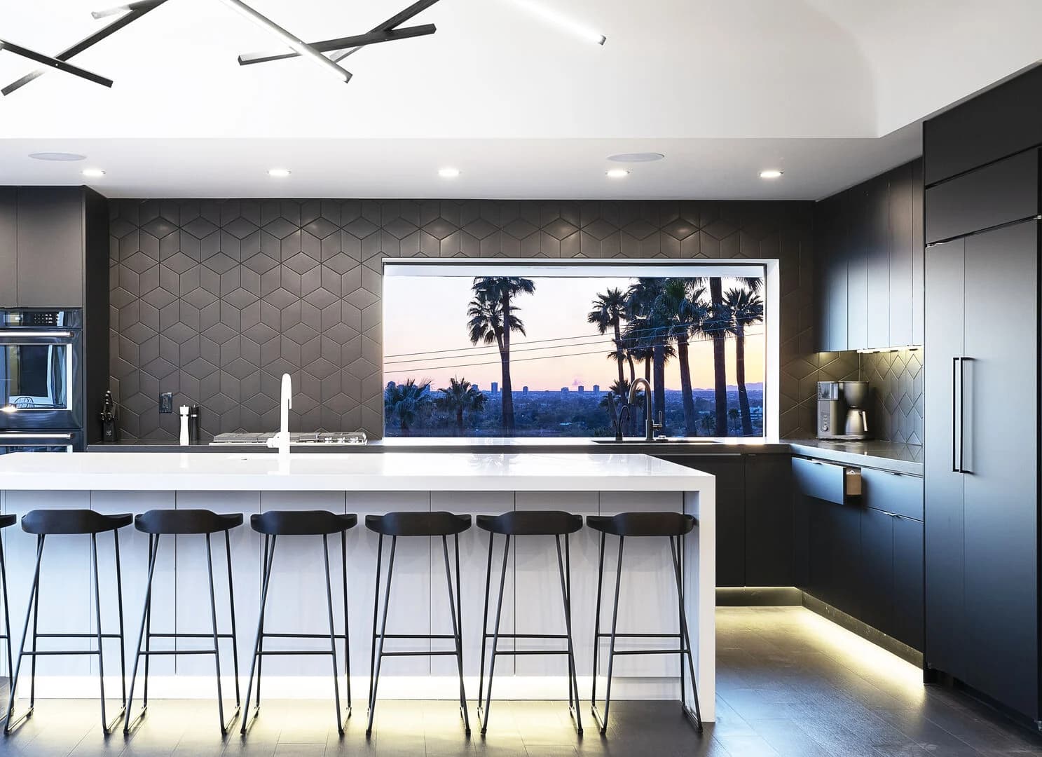 Valle Vista Manor - Image 29