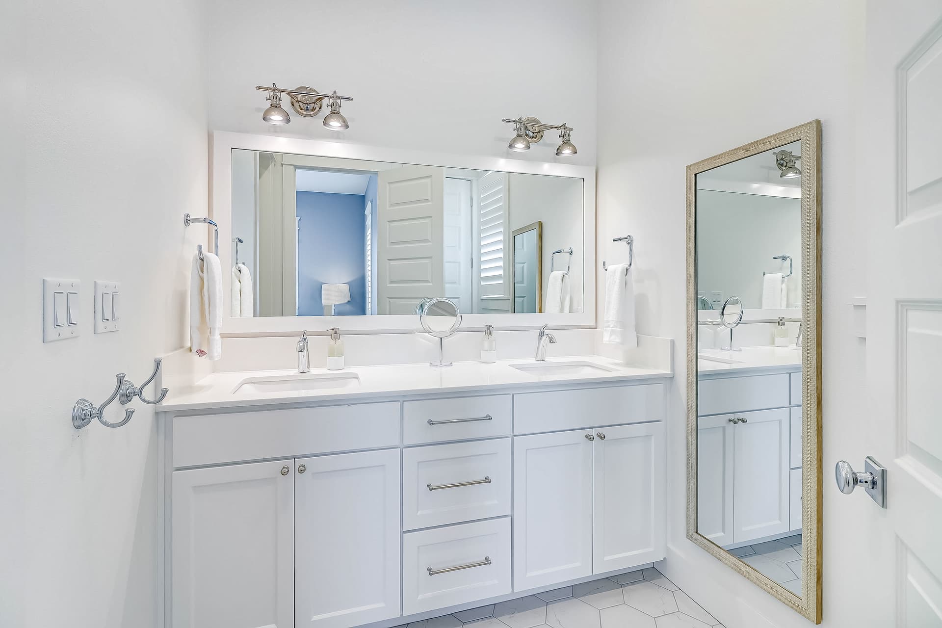 Cattail Castle - Image 22